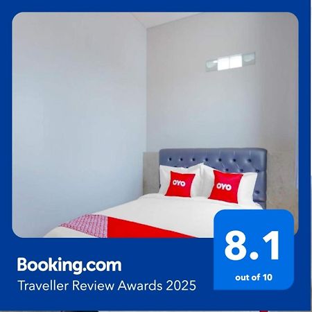 Super Oyo Capital O 90336 Olive Guest House Surabaya Luaran gambar